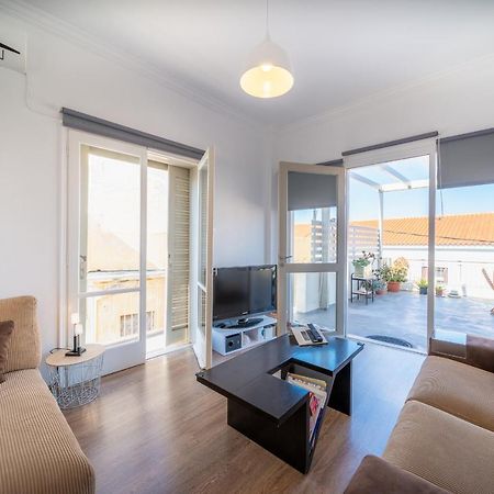 Ferienwohnung The Roof - Flat Sea View In Aegina Town Exterior foto